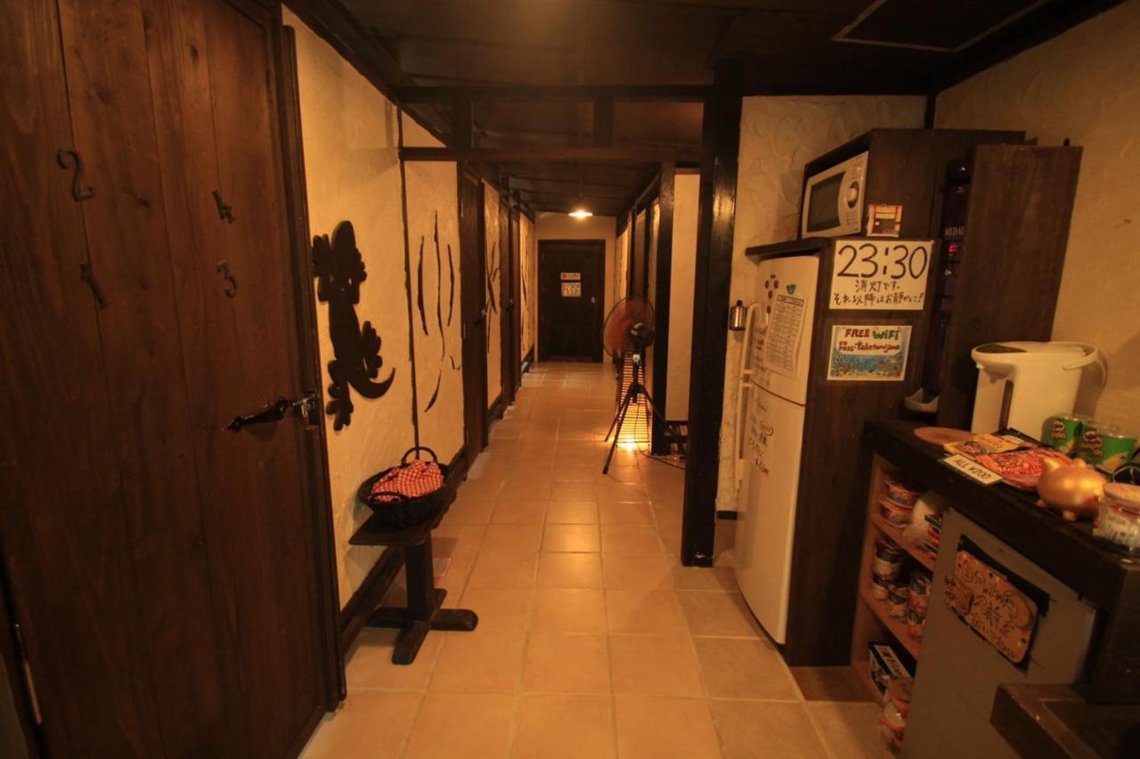 Taketomijima Guesthouse And Je Taime Zewnętrze zdjęcie