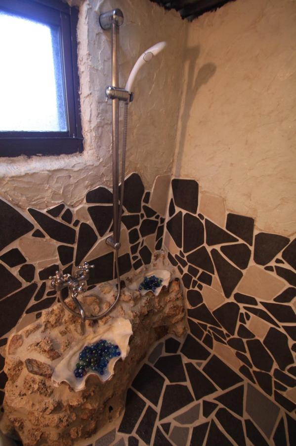 Taketomijima Guesthouse And Je Taime Zewnętrze zdjęcie
