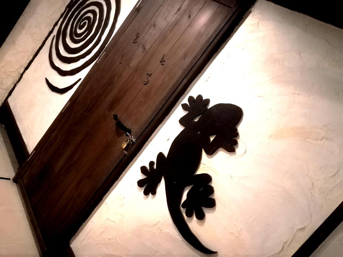 Taketomijima Guesthouse And Je Taime Zewnętrze zdjęcie